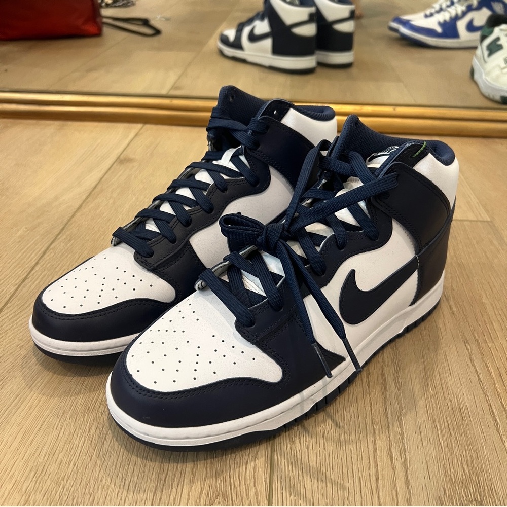 Championship Navy Nike Dunks‎ High